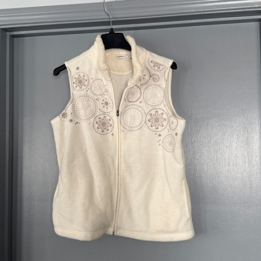 Croft & Barrow White Fleece Embroidered Zip Up Winter Vest Snowflakes Medium